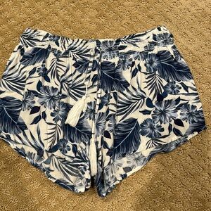 Ocean drive shorts